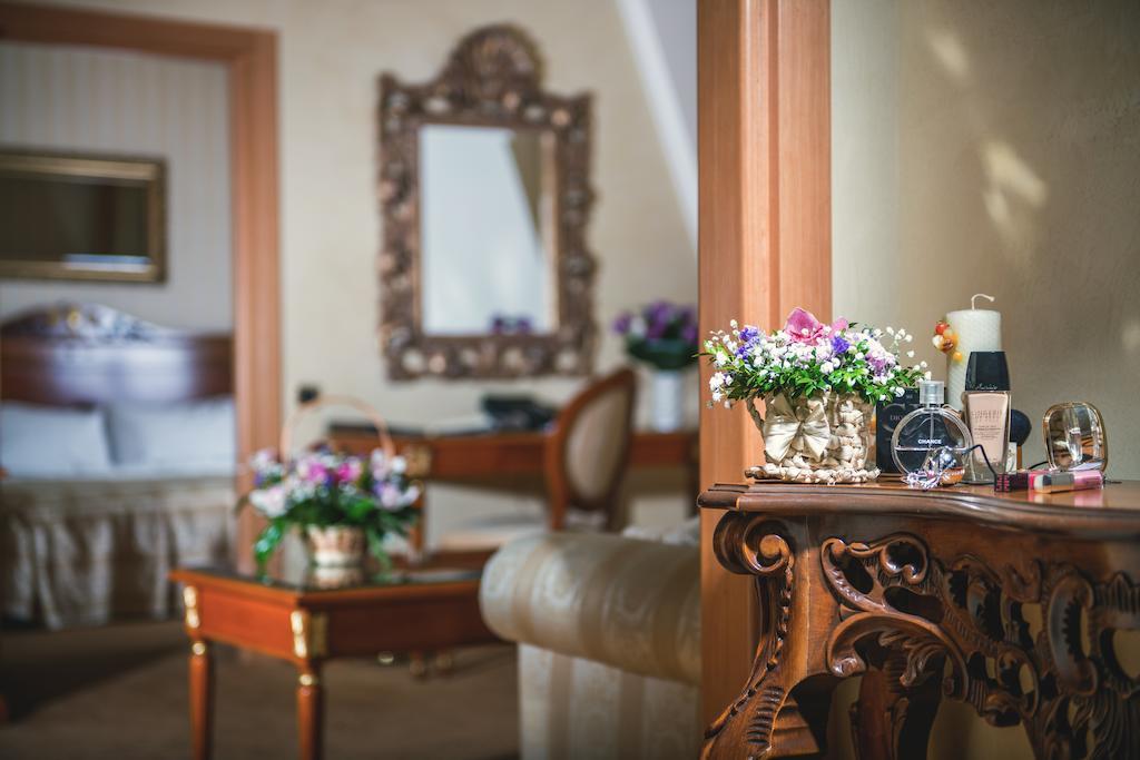 Hotel Optima Collection Podil Plaza Kyiv